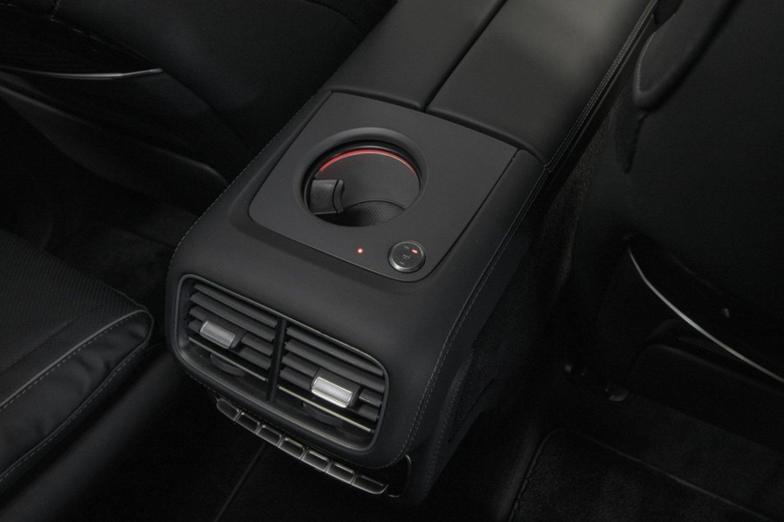 Used 2026 Mercedes-Benz Maybach GLS 600 image 75