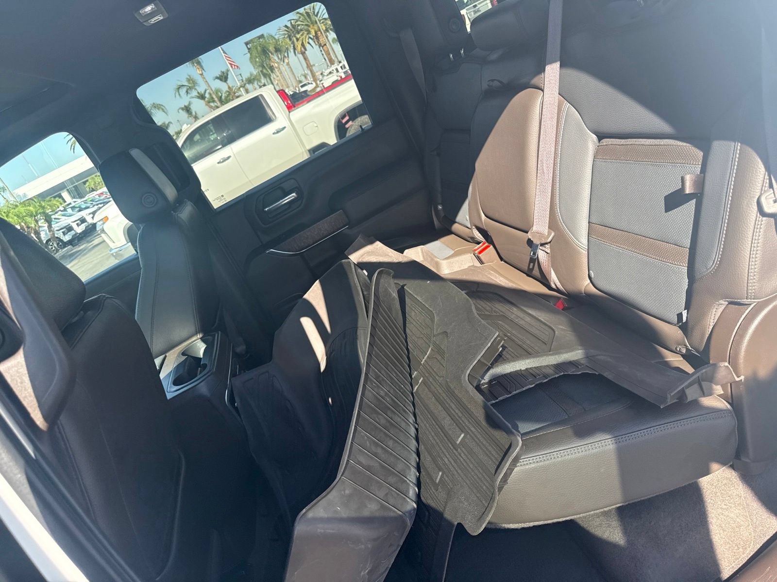 Certified 2020 GMC Sierra 2500 Denali w/ Denali Ultimate Package AWD/4WD image 31