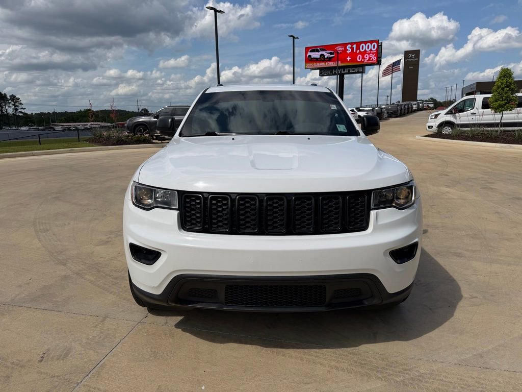 Used 2017 Jeep Grand Cherokee Limited RWD image 8