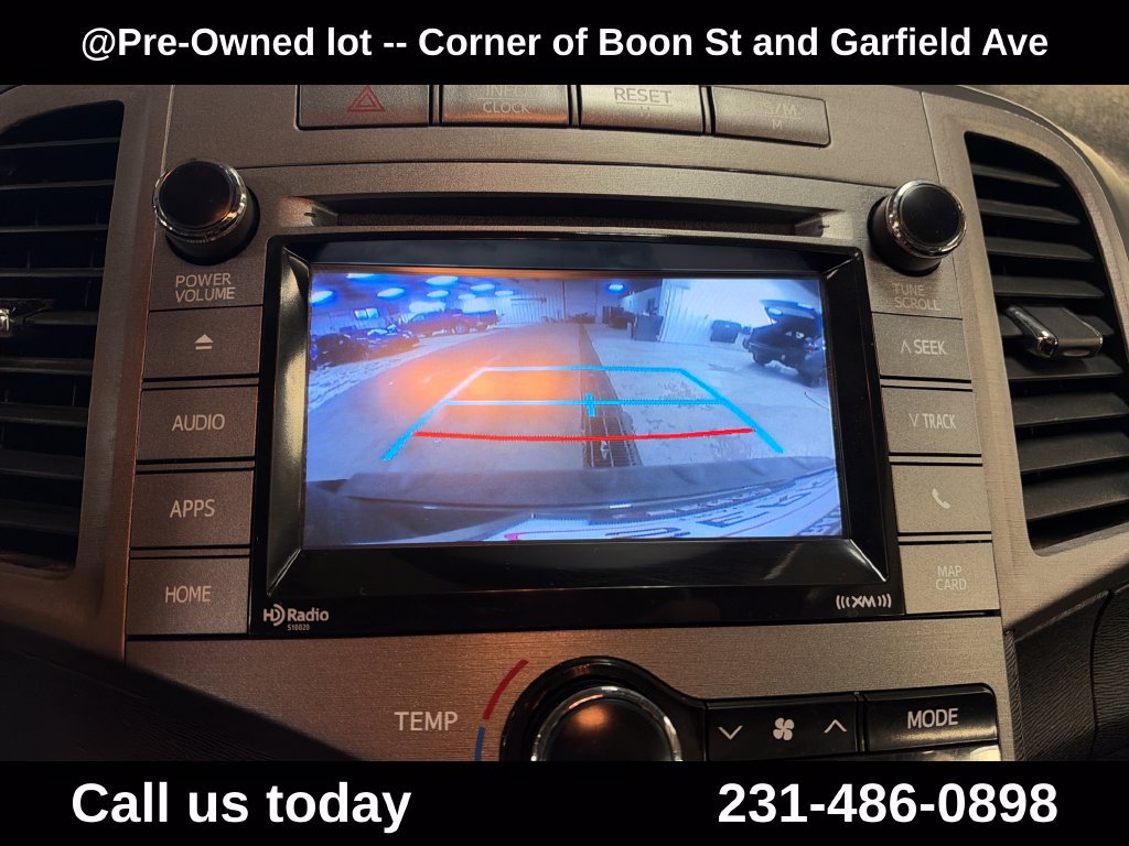 Used 2015 Toyota Venza AWD image 23