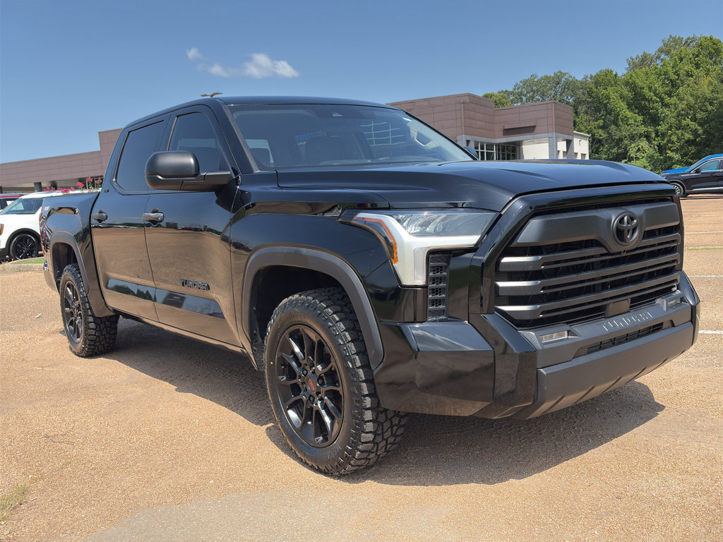 Used 2023 Toyota Tundra SR5 AWD/4WD image 1