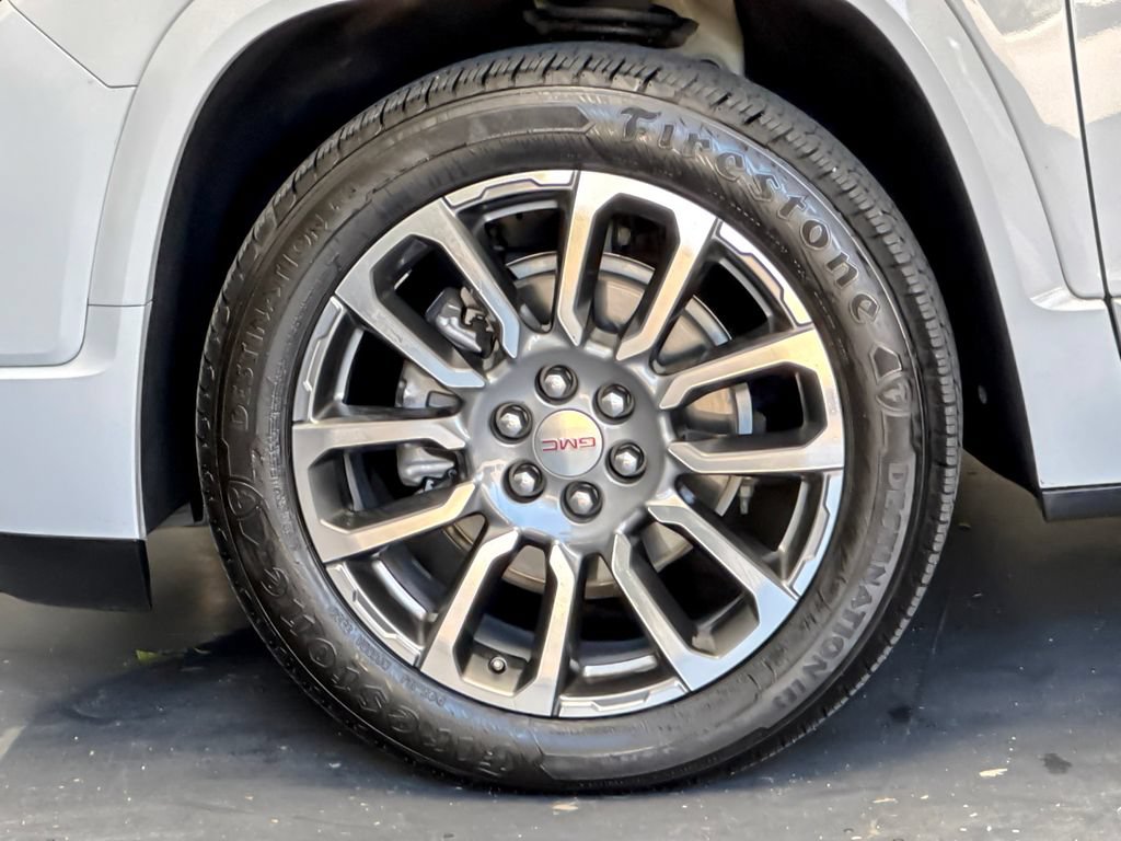 Used 2023 GMC Acadia Denali AWD/4WD image 26