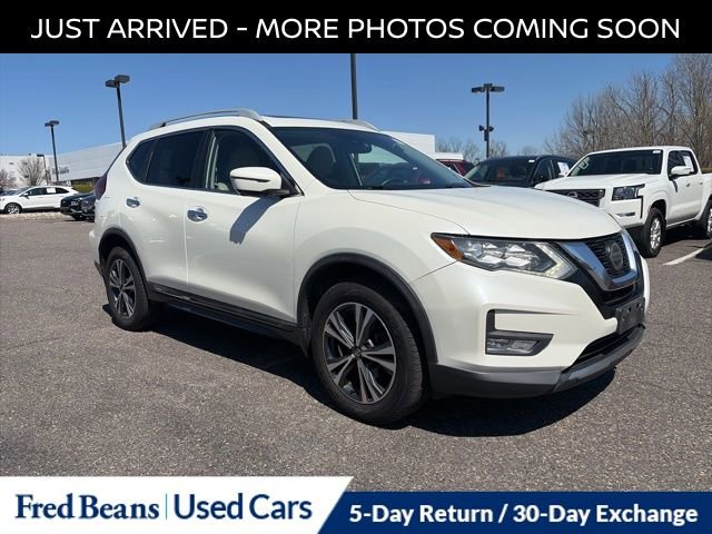 Certified 2018 Nissan Rogue SL w/ Premium Package image 1
