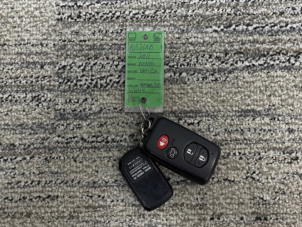 Used 2011 Toyota Venza AWD w/ Premium Pkg #2 image 45