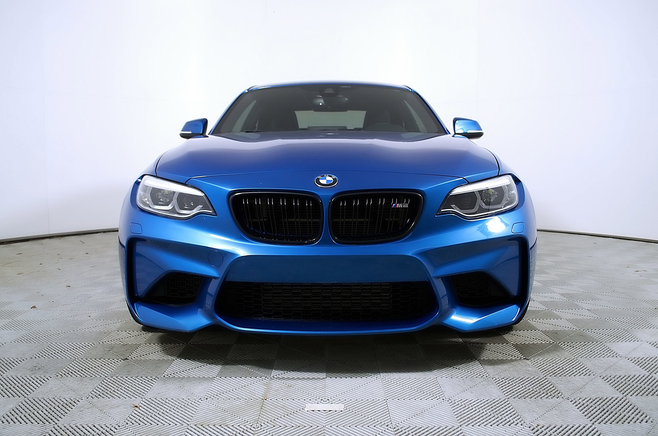 Used 2018 BMW M2 w/ Executive Package RWD image 5