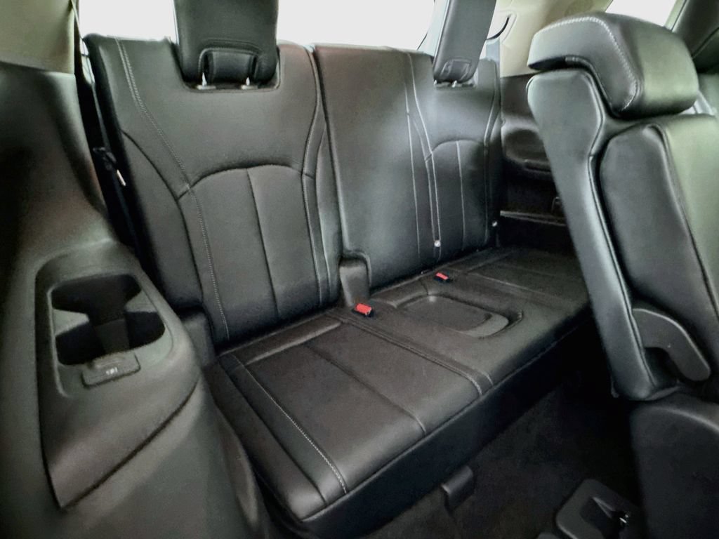 Certified 2023 INFINITI QX60 Luxe AWD/4WD image 38