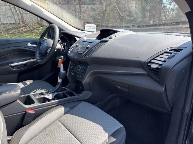 Used 2017 Ford Escape SE FWD image 26