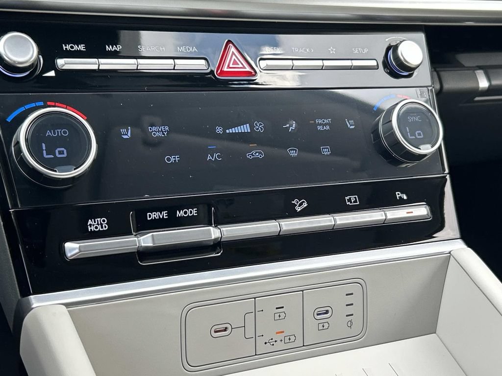 New 2026 Hyundai Santa Fe SEL FWD image 33