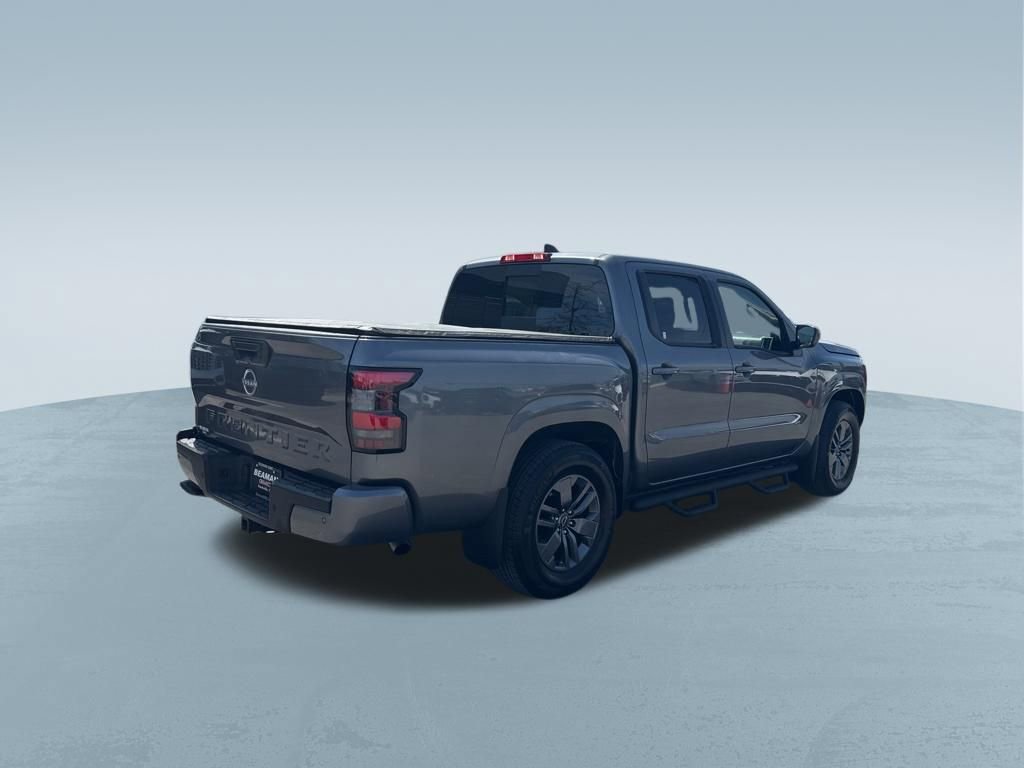 Used 2025 Nissan Frontier SV w/ Tow Package image 8