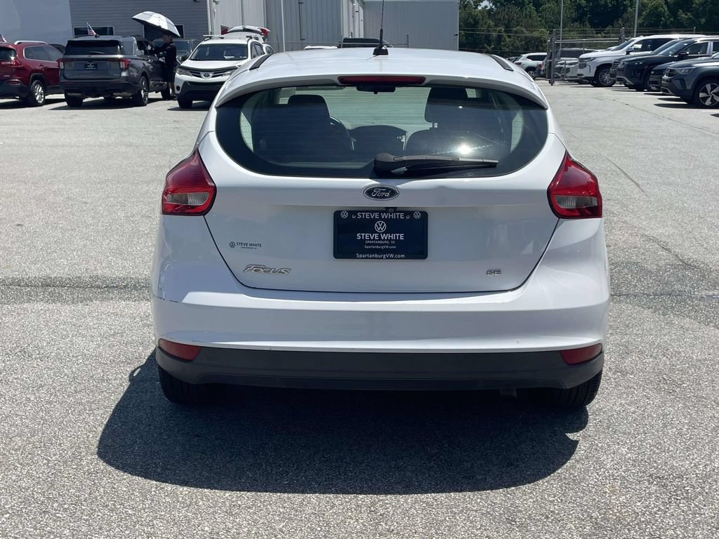 Used 2015 Ford Focus SE FWD image 5