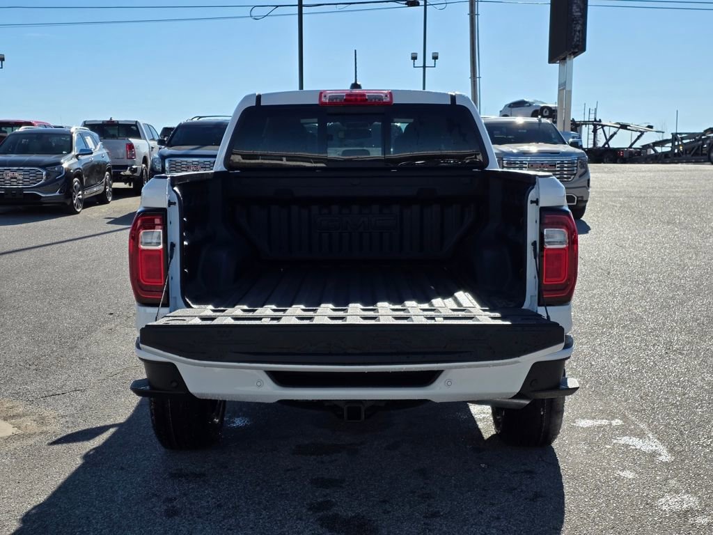 New 2026 GMC Canyon AT4 AWD/4WD image 7