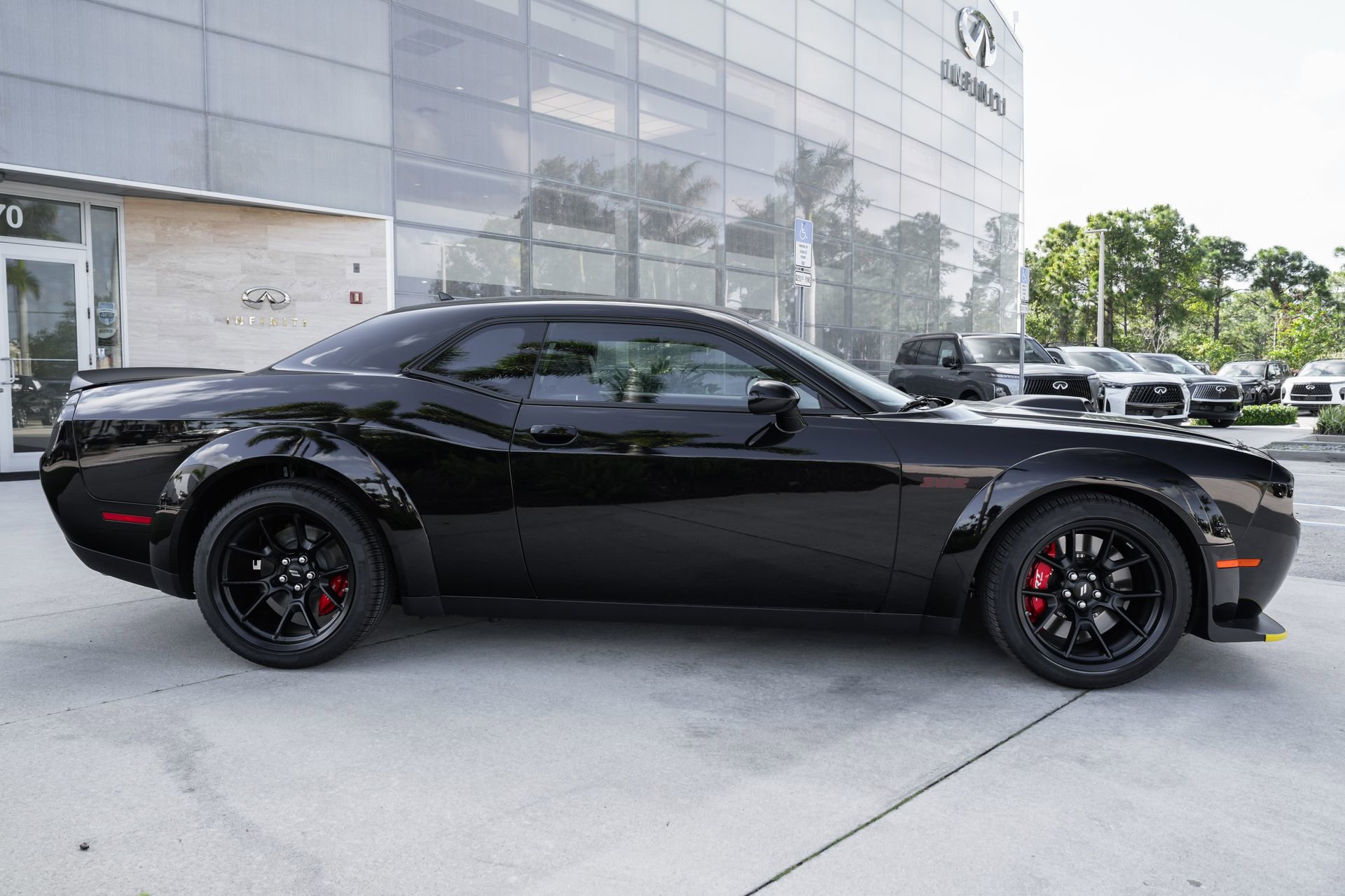 Used 2023 Dodge Challenger R/T Scat Pack RWD image 10