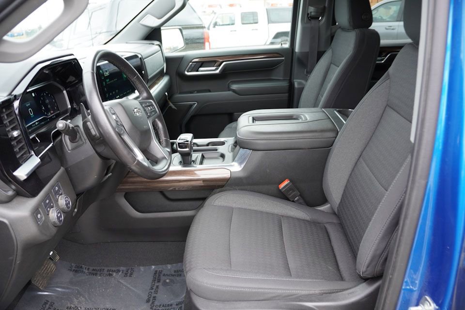 Certified 2022 Chevrolet Silverado 1500 RST image 19