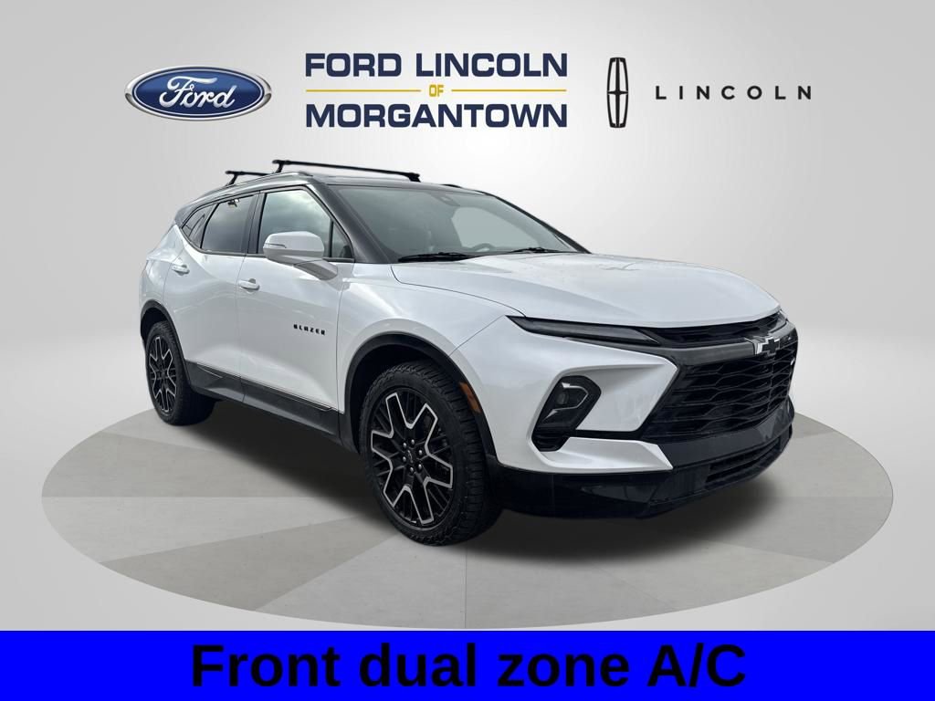 Used 2024 Chevrolet Blazer RS w/ Driver Confidence II Package image 4