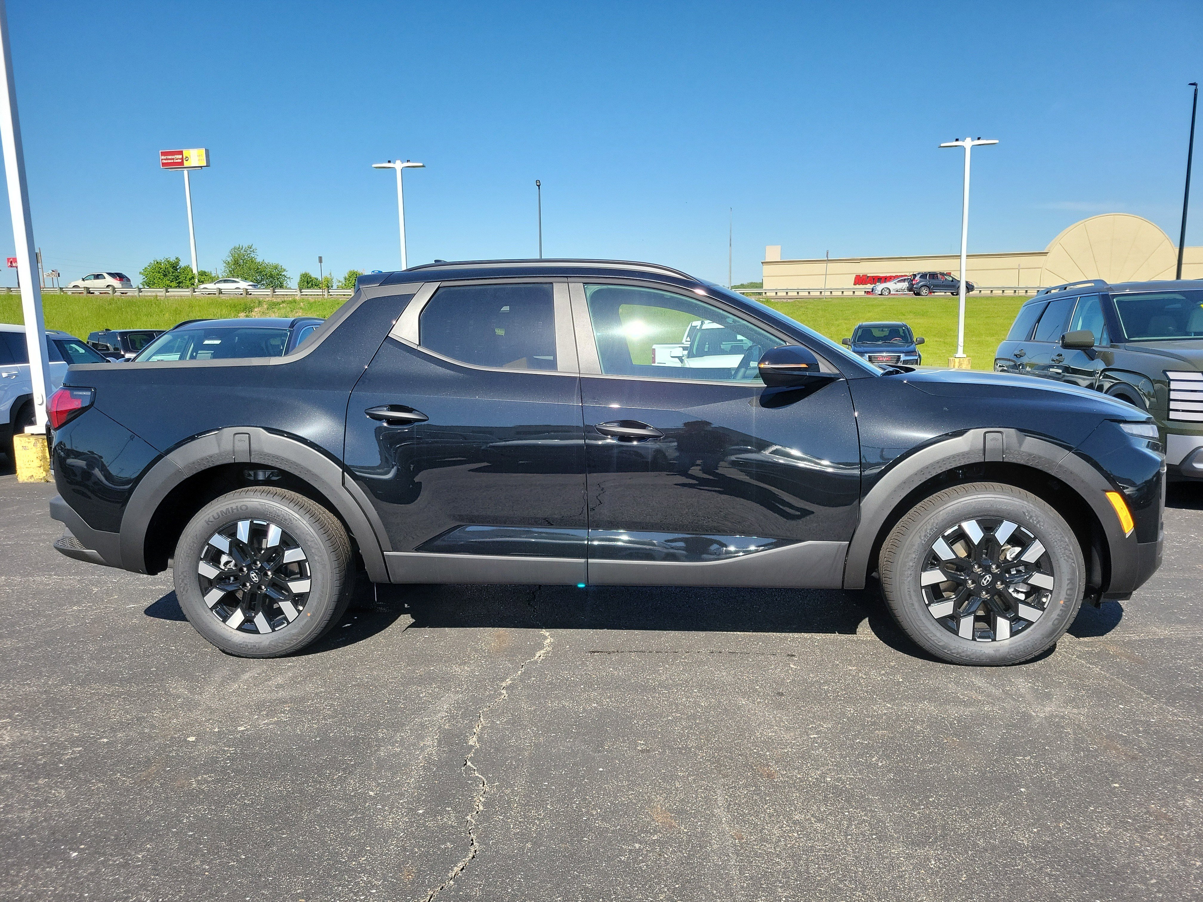 New 2026 Hyundai Santa Cruz SEL AWD/4WD image 3