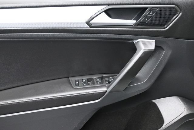 Used 2023 Volkswagen Tiguan S AWD/4WD image 8