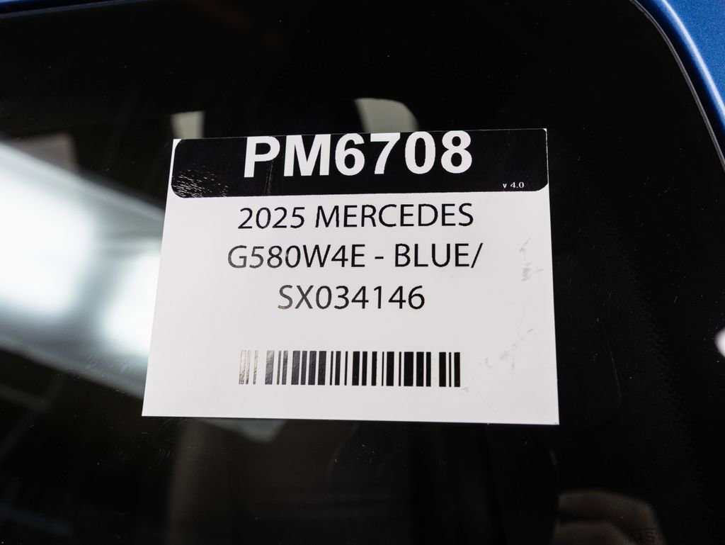 Used 2025 Mercedes-Benz G 580 w/ EQ Technology image 39