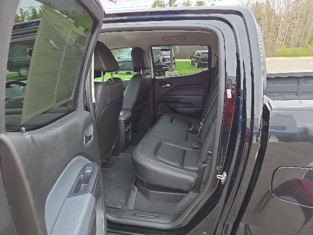 Used 2021 Chevrolet Colorado Z71 w/ Z71 Midnight Edition AWD/4WD image 29