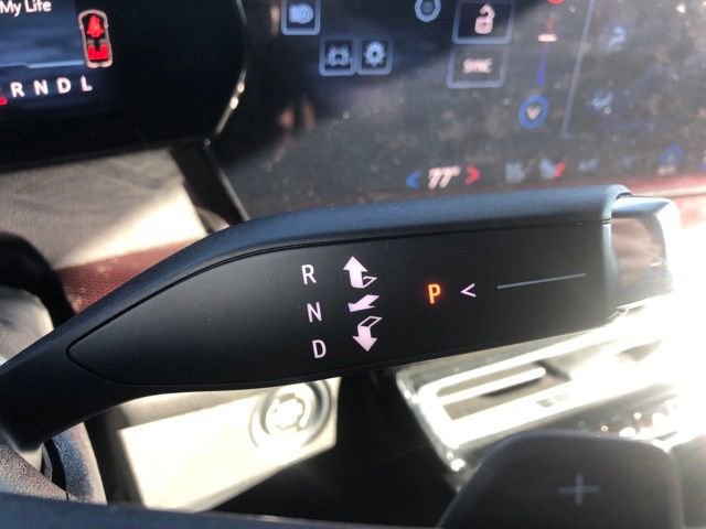 Used 2024 Chevrolet Traverse RS image 54