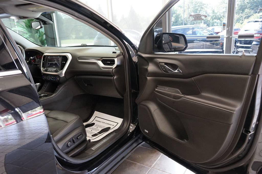 Used 2018 GMC Acadia SLT AWD/4WD image 40