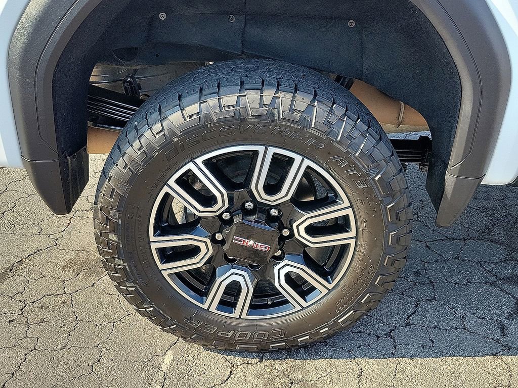 Used 2023 GMC Sierra 2500 AT4 w/ AT4 Premium Plus Package image 7
