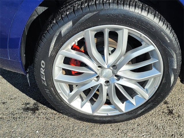 Used 2019 Maserati Levante image 6