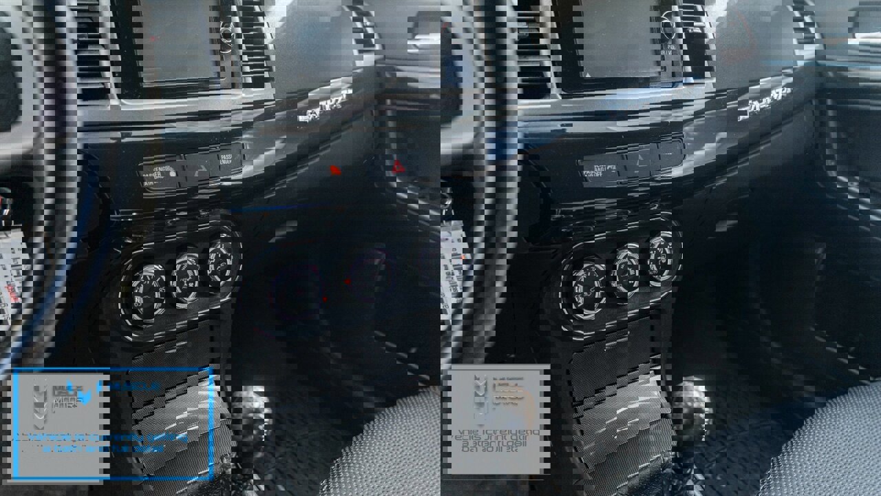 Used 2015 Mitsubishi Lancer Evolution GSR image 15