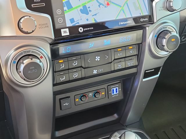 Used 2022 Toyota 4Runner Limited AWD/4WD image 27