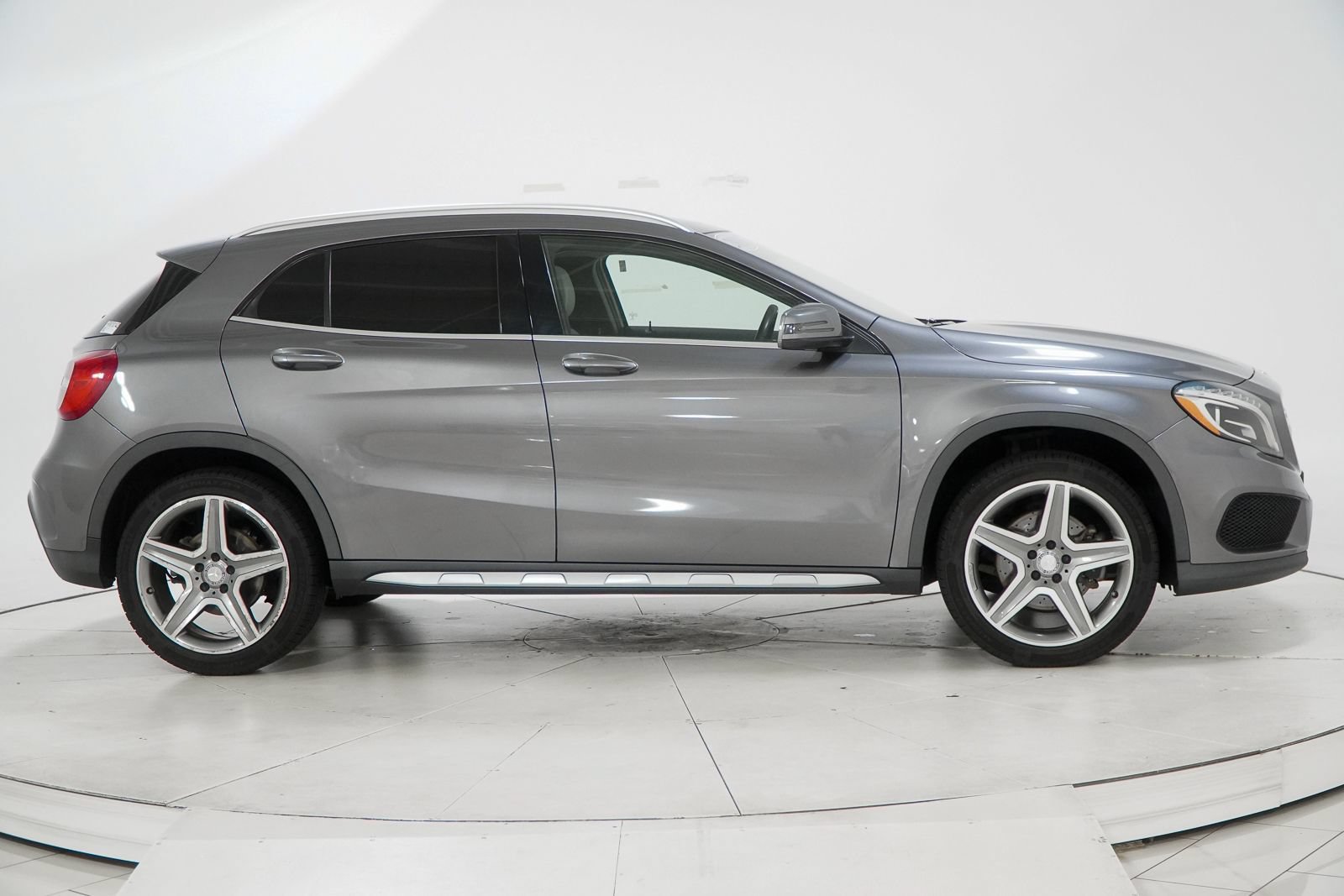 Used 2015 Mercedes-Benz GLA 250 4MATIC image 12