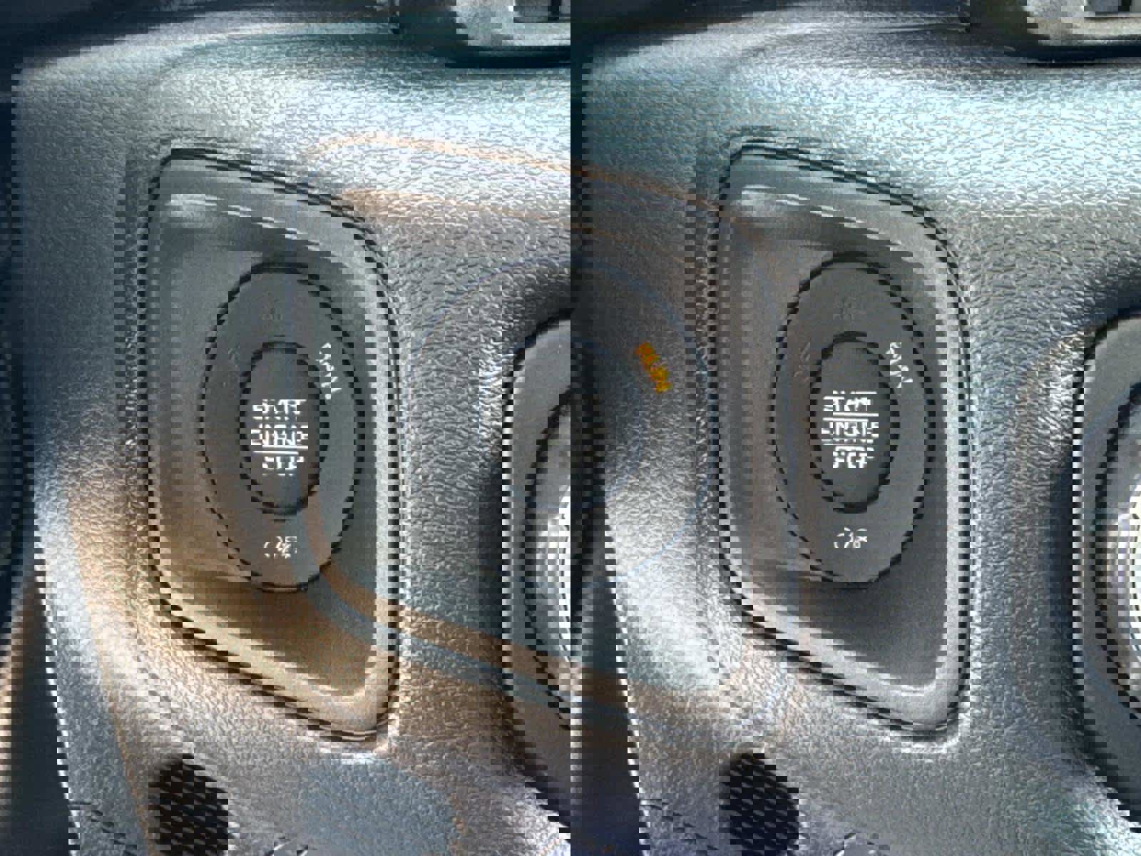 New 2025 Jeep Gladiator Sport image 44