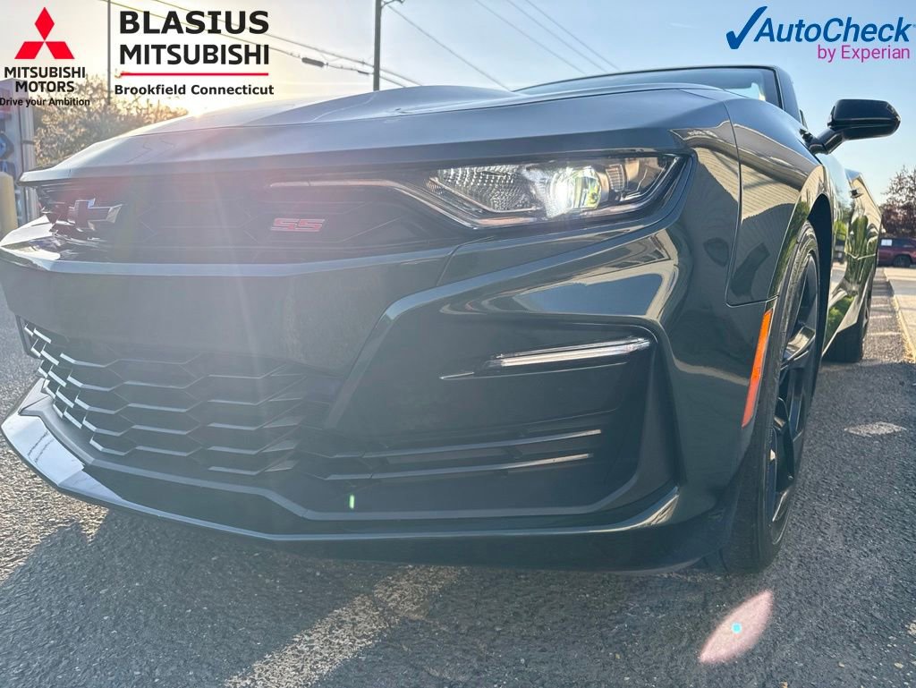 Used 2020 Chevrolet Camaro SS RWD image 42