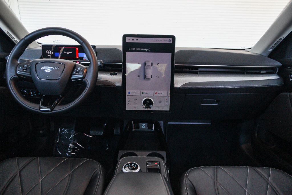 Certified 2023 Ford Mustang Mach-E Select RWD image 15