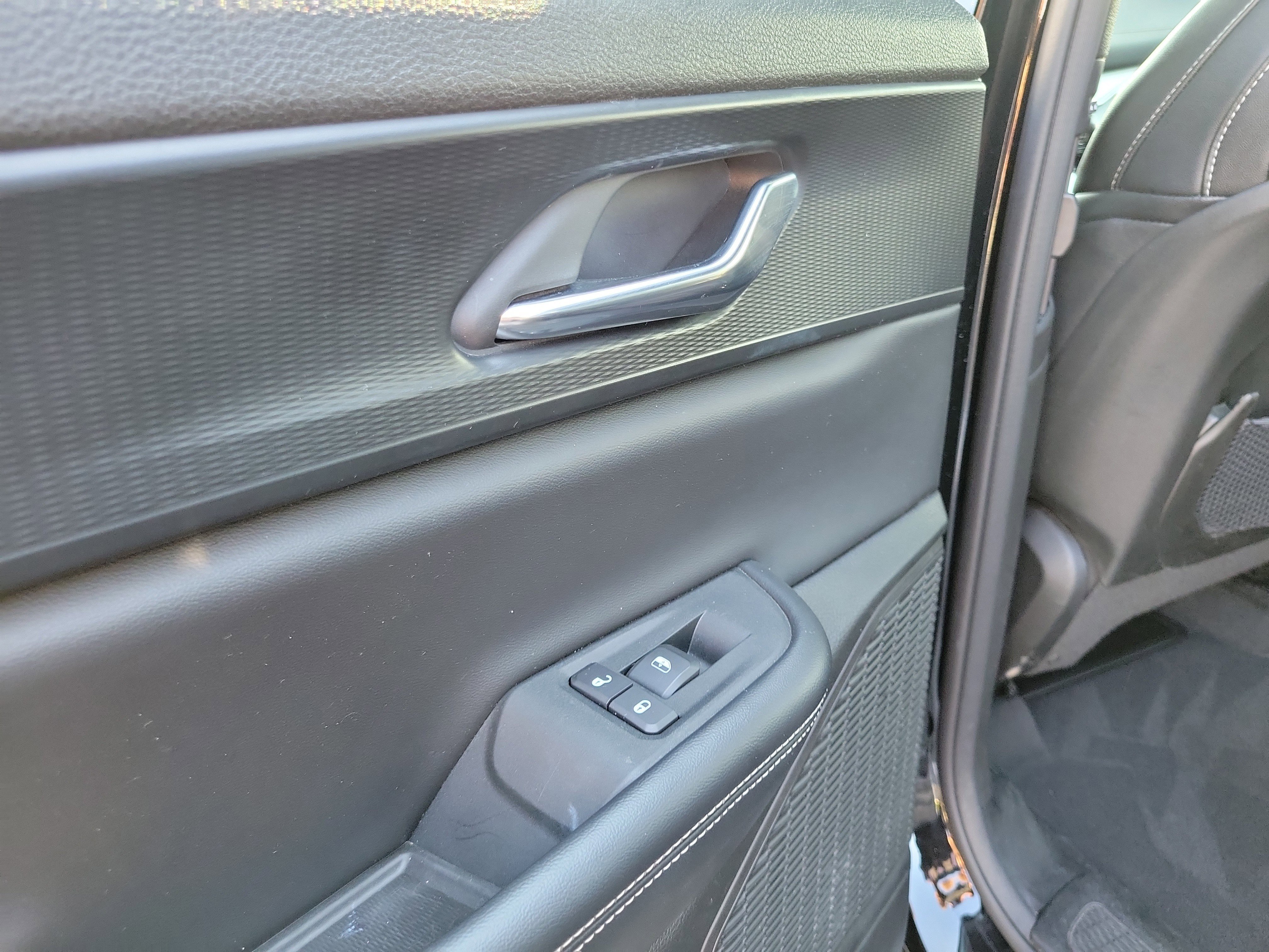 Used 2024 Jeep Grand Cherokee L Laredo image 13