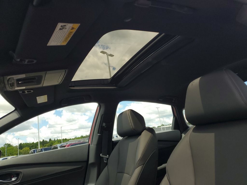 Used 2025 Honda Accord Sport image 6