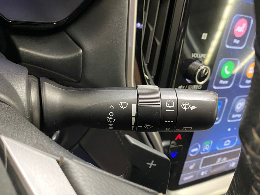 Used 2024 Subaru Outback Premium image 20