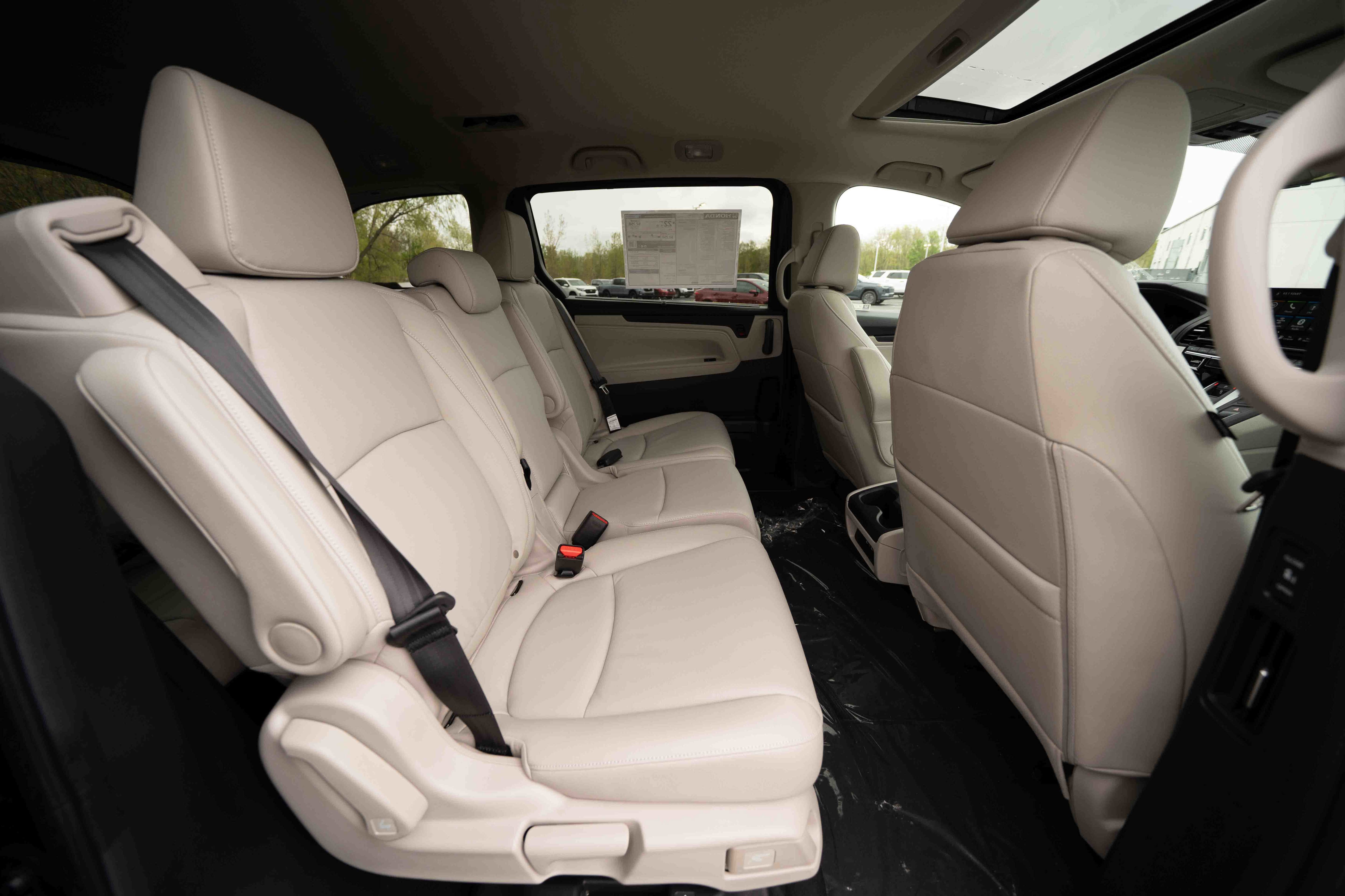 Used 2026 Honda Odyssey EX-L image 25