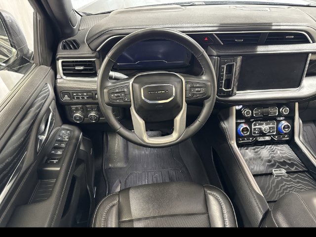 Used 2024 GMC Yukon Denali AWD/4WD image 16