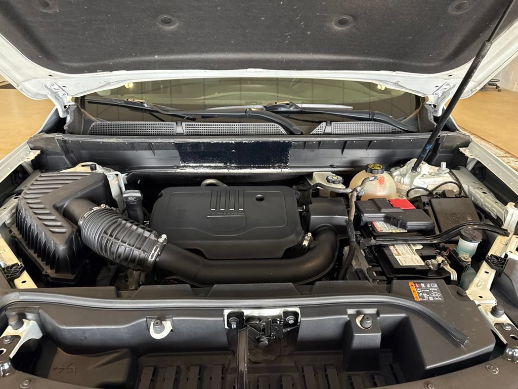 Used 2021 GMC Acadia SLT AWD/4WD image 11