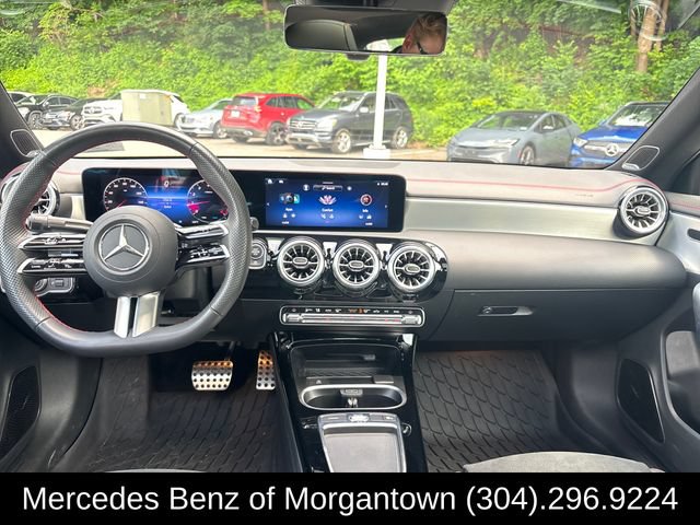 Used 2025 Mercedes-Benz CLA 250 4MATIC image 18