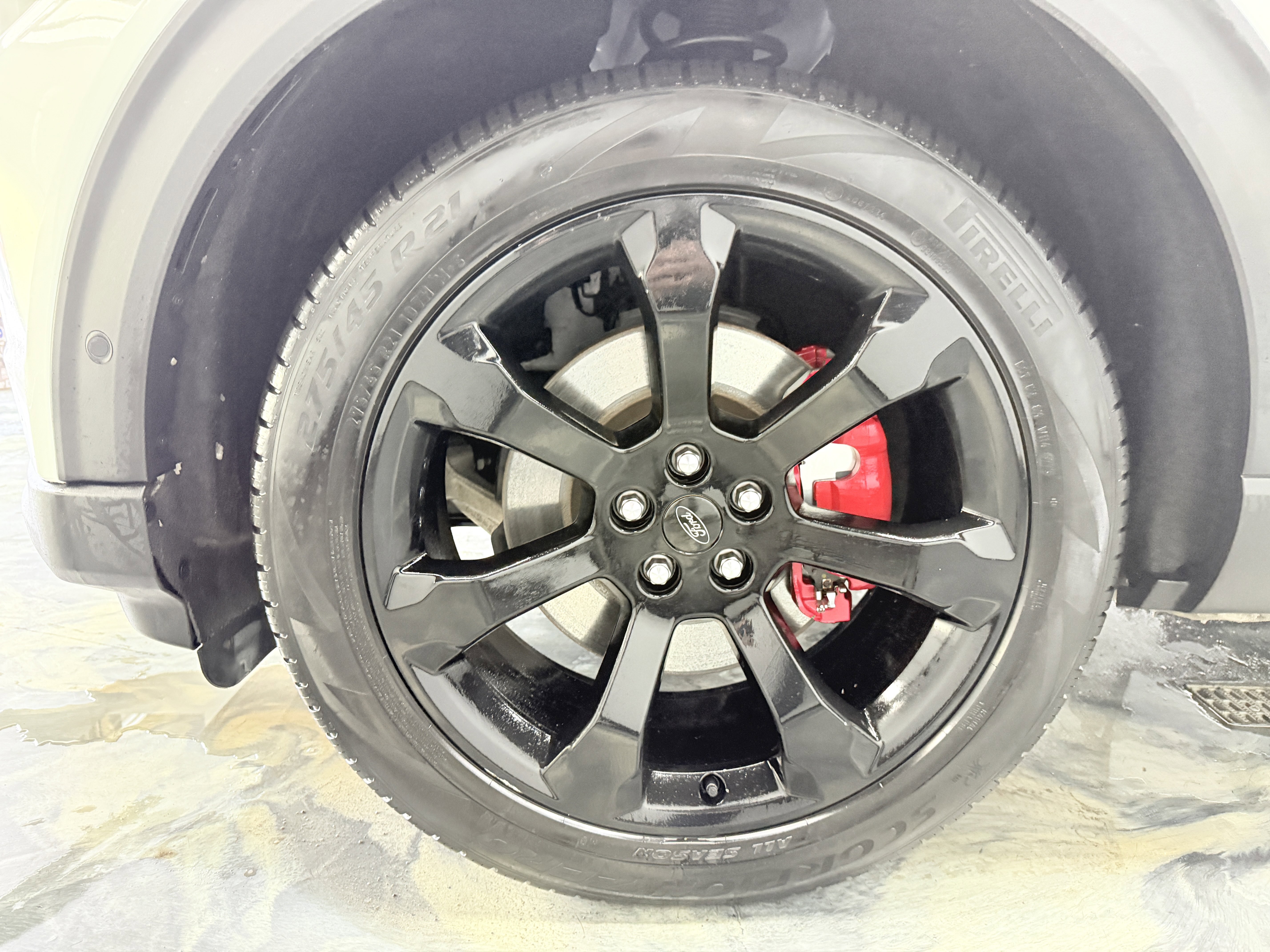 Used 2020 Ford Explorer ST w/ ST Street Pack image 25