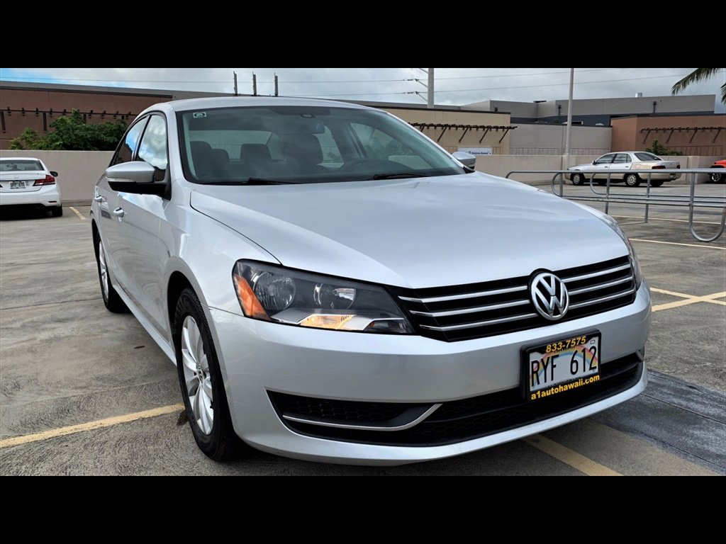 Used 2013 Volkswagen Passat 2.5 S FWD image 3