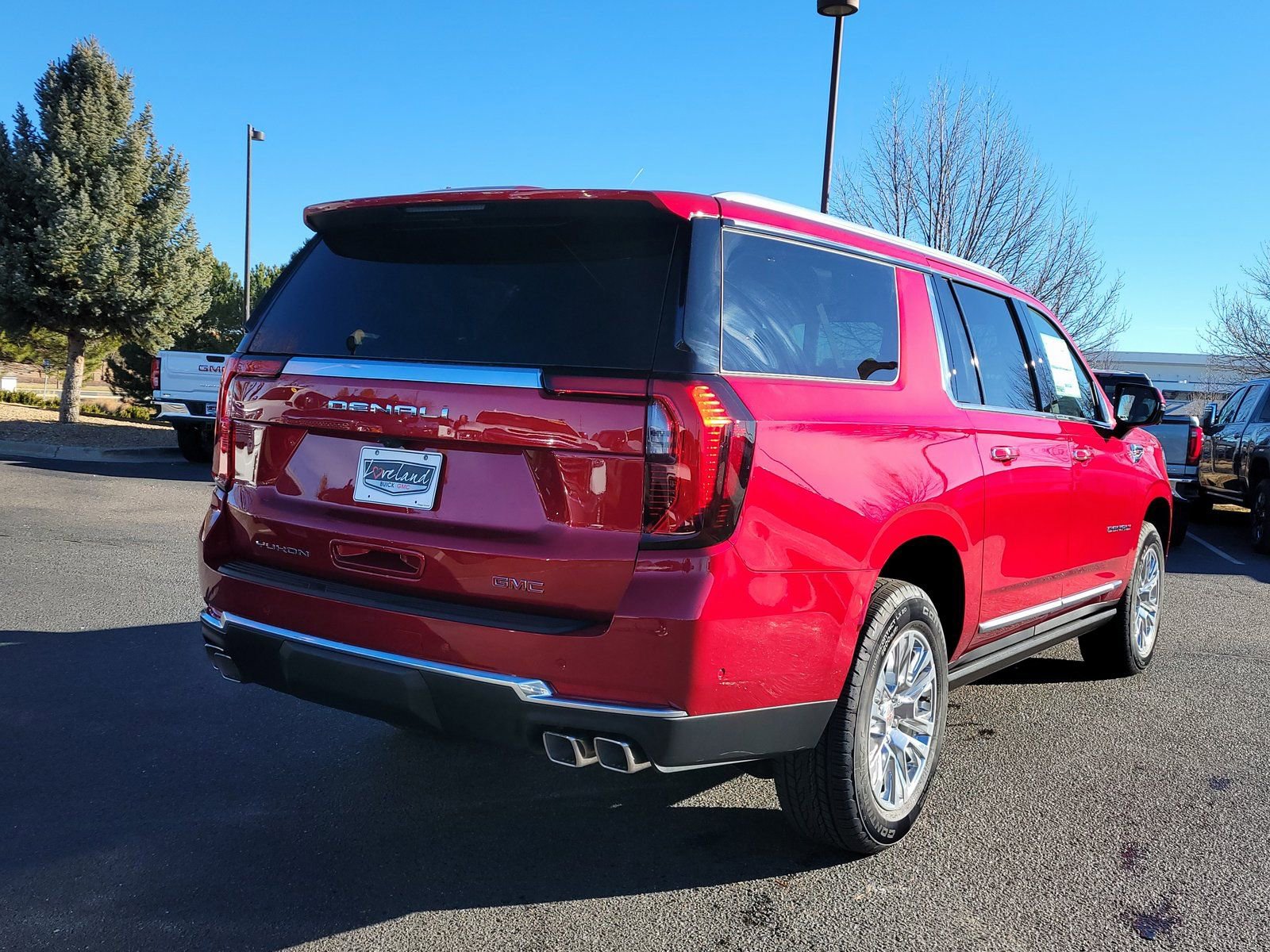 New 2026 GMC Yukon XL Denali w/ Sun & Power Step Package AWD/4WD image 3