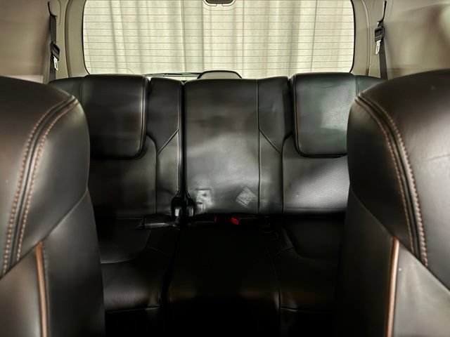 Used 2020 Nissan Armada Platinum w/ Captain's Chairs Package RWD image 35