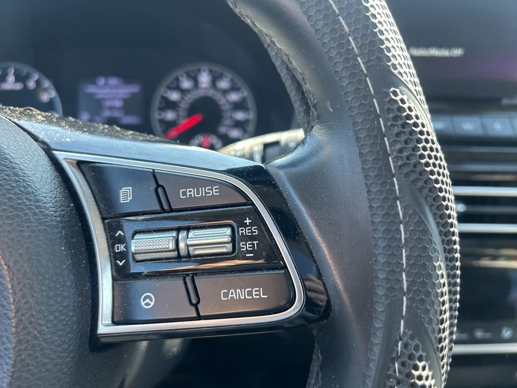 Certified 2022 Kia Seltos EX image 22