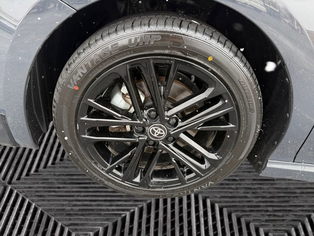 Certified 2025 Toyota Camry SE w/ Convenience Package image 14