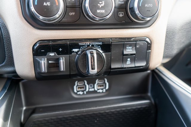 Used 2022 RAM 1500 Laramie w/ Trailer Tow Group image 32