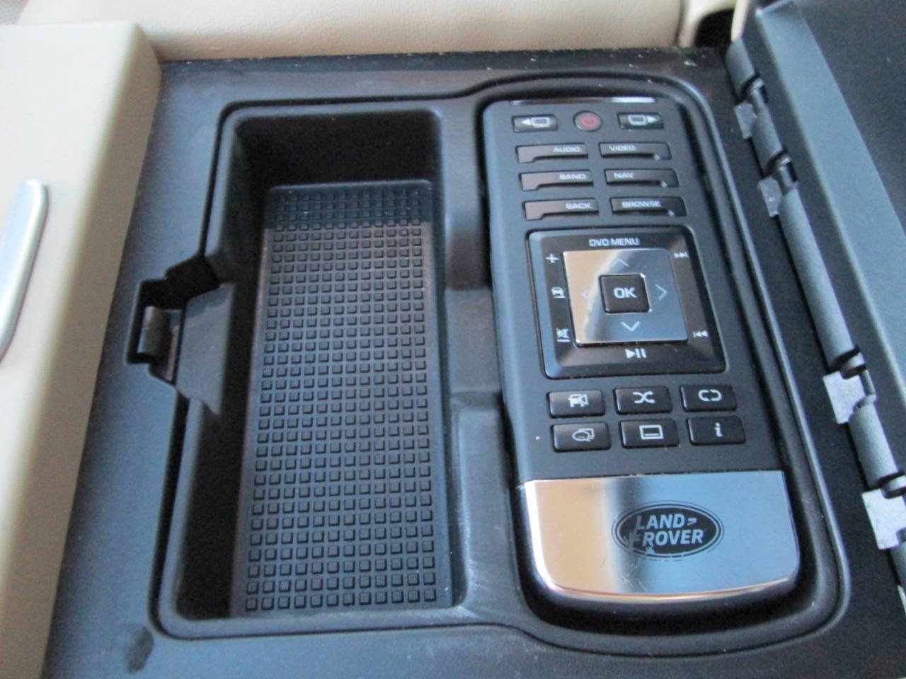 Used 2016 Land Rover Range Rover Long Wheelbase Supercharged image 36