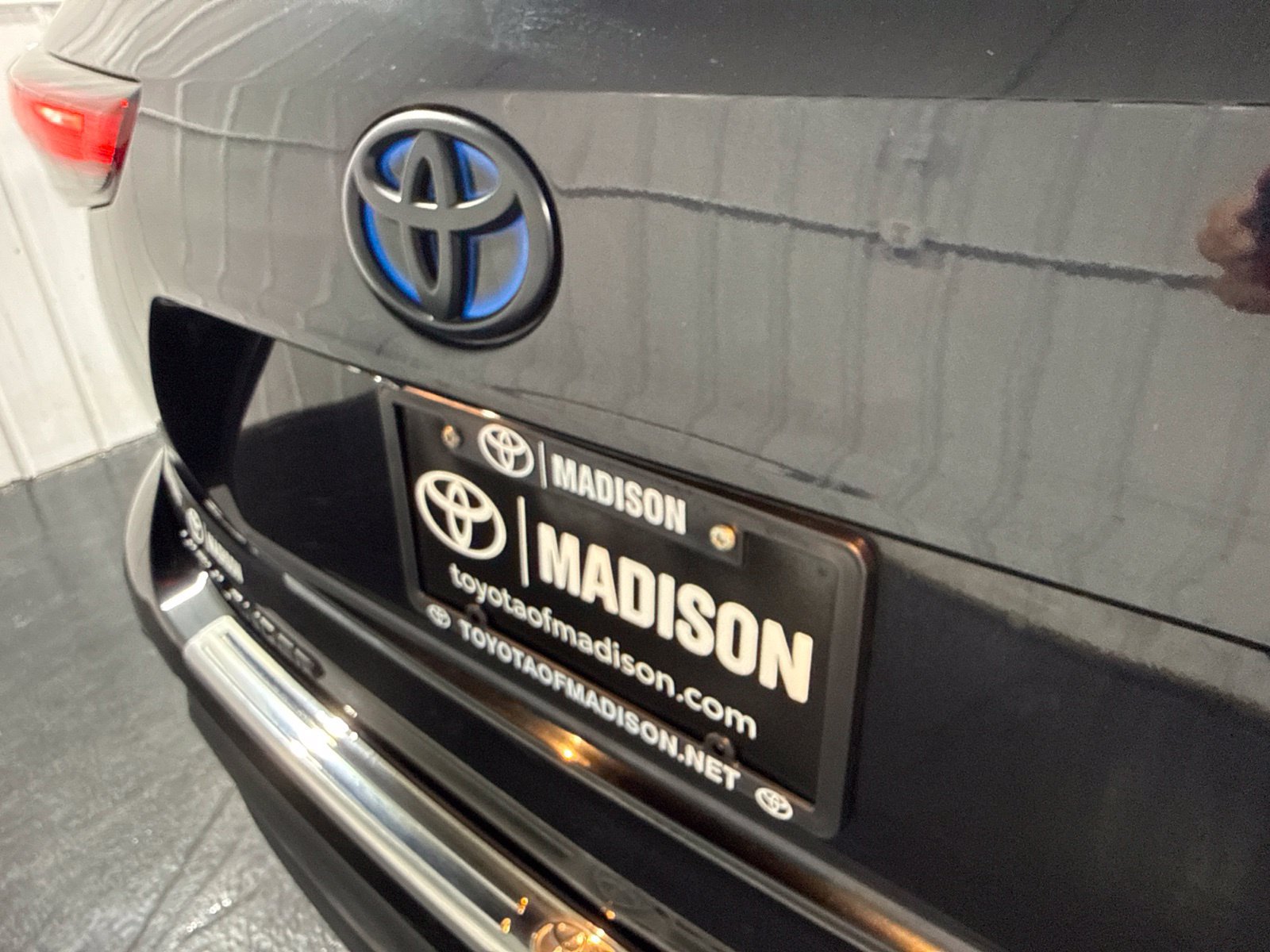 Used 2023 Toyota Highlander XLE w/ Protection Package #3 (TMS) AWD/4WD image 51