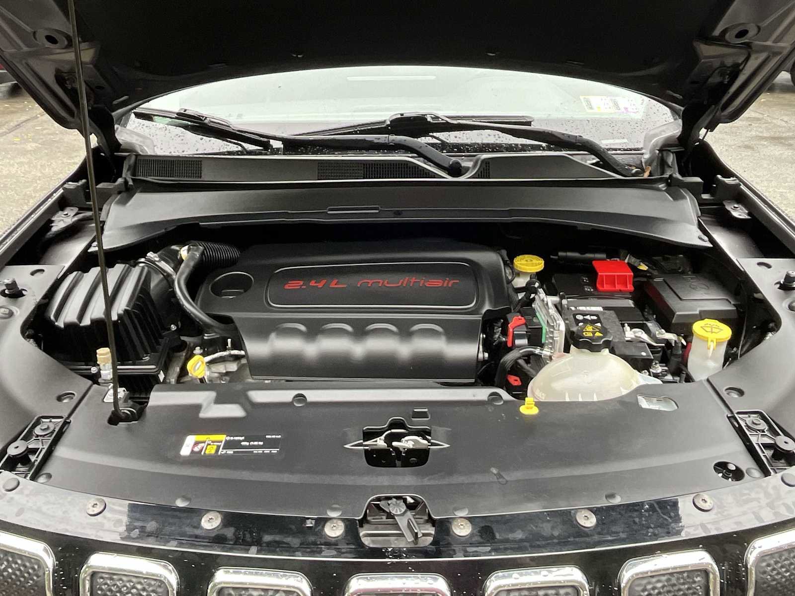 Used 2022 Jeep Compass Limited image 28