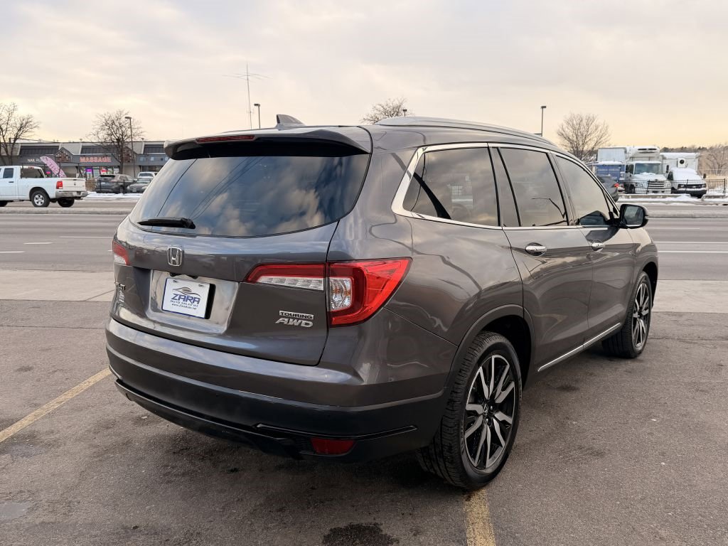 Used 2020 Honda Pilot Touring image 7